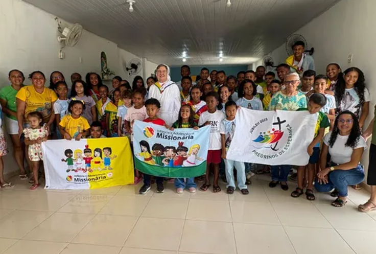 Visita Madre Geral FMA: Madre visita Comunidade de Inserção Dom Bosco em Juazeiro (BA) e fortalece missão na Zona Rural